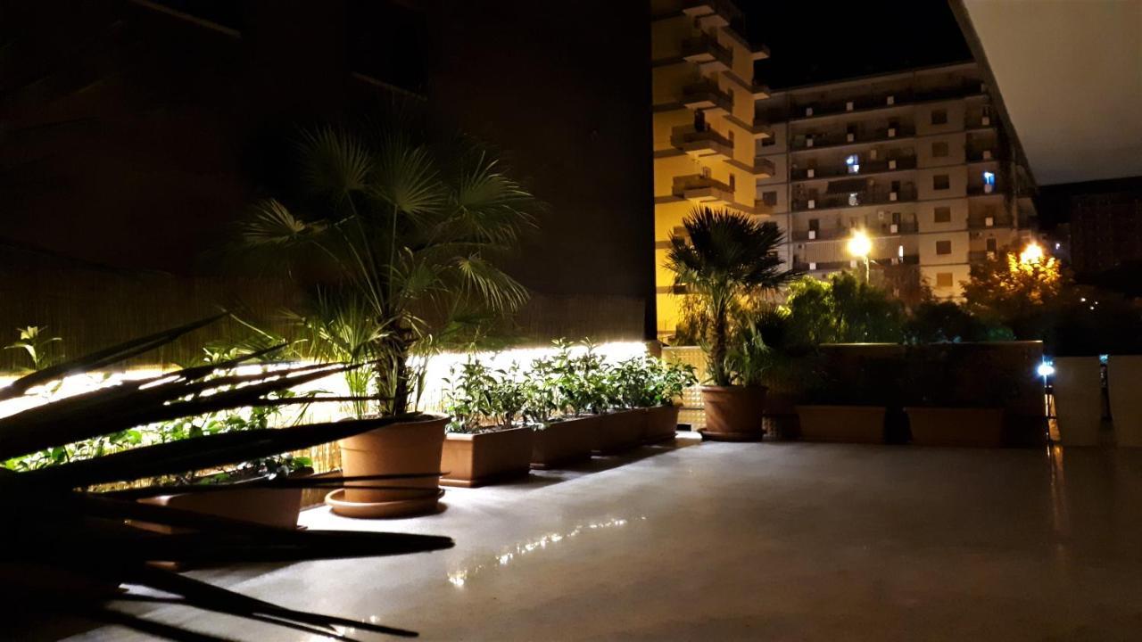 Phalanthos Taranto Exterior foto